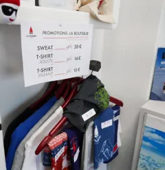 De boetiek van het Office de tourisme