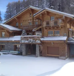 Chalet 's winters