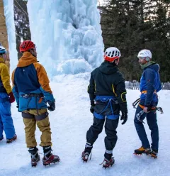 Initiation à l'escalade sur glace
