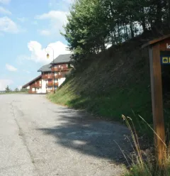 Parkeerplaats langs de weg