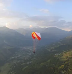 Paragliding