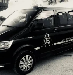 Voertuig JB TAXI