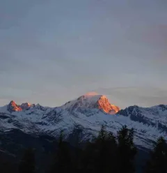 Vue sur le Mont Blanc avec son levé de soleil