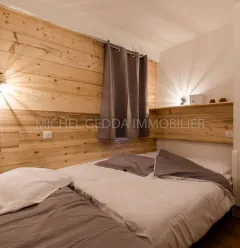 Slaapkamer met tweepersoonsbed