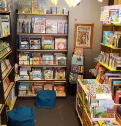 Librairie la librai'bulles espace jeunesse