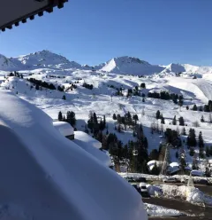 Aanzicht balkon