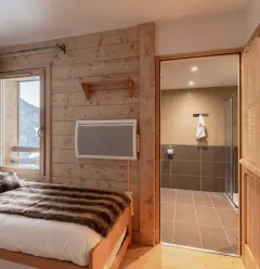 Slaapkamer 2 & doucheruimte