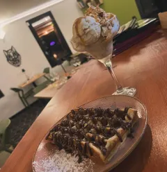 Gaufre et coupe glacée