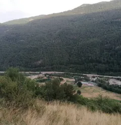 Vue sur la base de loisirs de Centron
