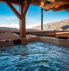 jacuzzi