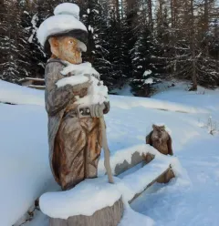Langs het sneeuwwandelparcours Alpages Enchantés