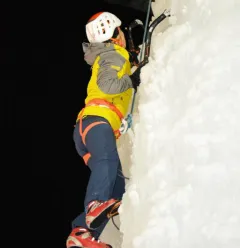 Bergbeklimmers leden FFCAM - Ijstoren