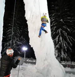 Bergbeklimmers leden FFCAM - Ijstoren