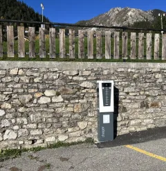 Borne de recharge pour véhicule électrique_Champagny-en-Vanoise