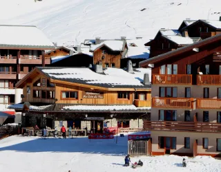 Restaurant Au coin du Feu vanaf de pistes