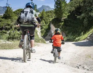 Ontdek de mountainbikepaden!_Montchavin-les-Coches