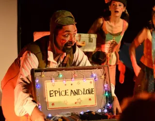 Shows en snacks | Reizen - Chapiteau Théâtre_Aime-la-Plagne