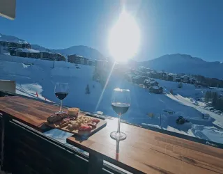 Vue sur les pistes depuis le balcon