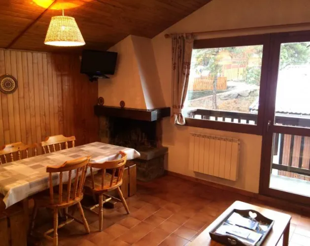 Woonkamer + open haard