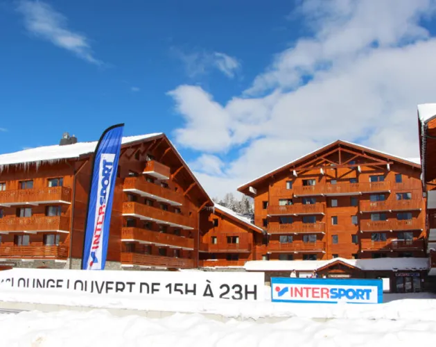 Intersport Plagne Soleil, naast de Vancouver bar