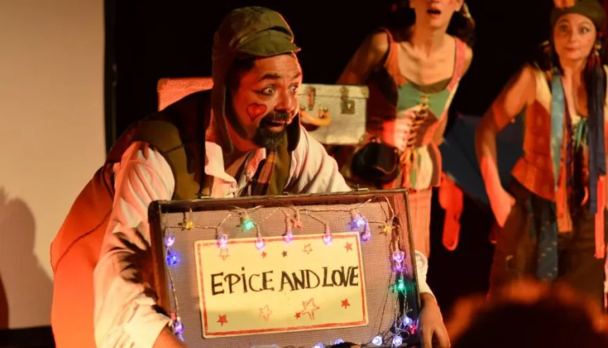 Shows en snacks | Reizen - Chapiteau Théâtre_Aime-la-Plagne