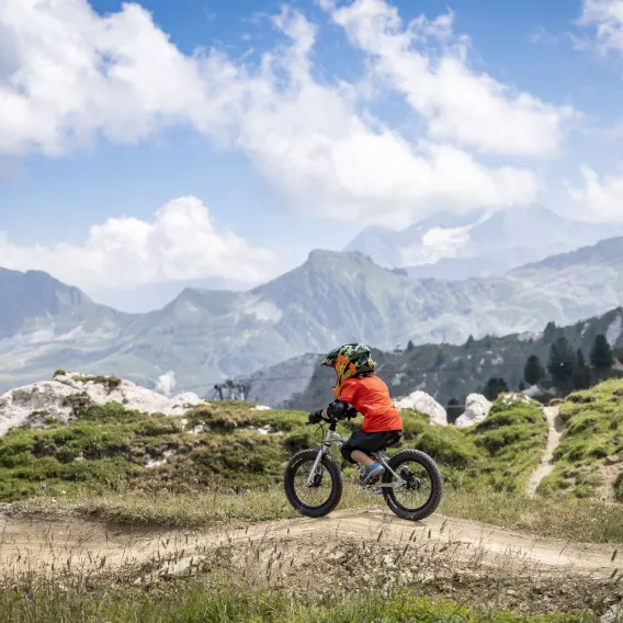 VELO_ENFANT-©JNJPhoto