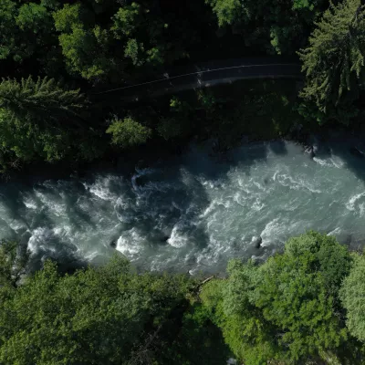 Een frisse golf: allen op de Isère !