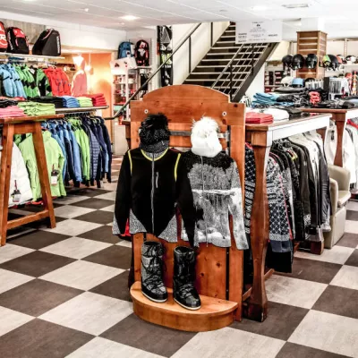 Allais_ski©Merci_Creative-65