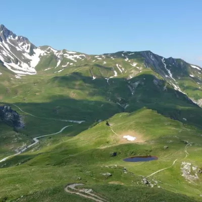 Pad van de Tour du Crêt du Rey, vallei van la Plagne