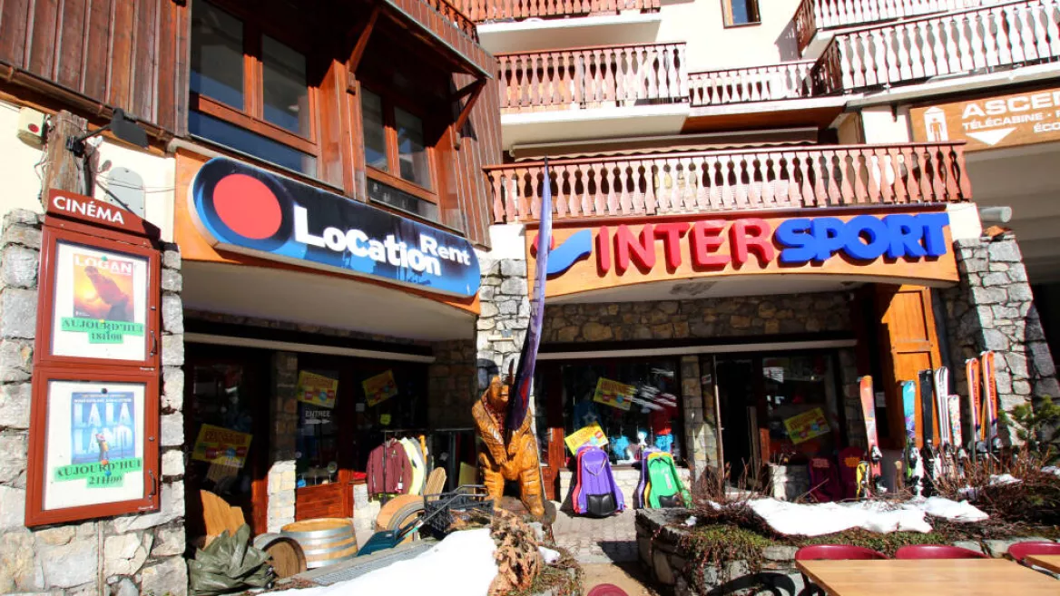 De Intersport winkel