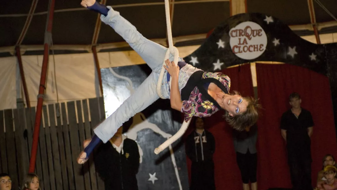 School van Circus "La Cloche"