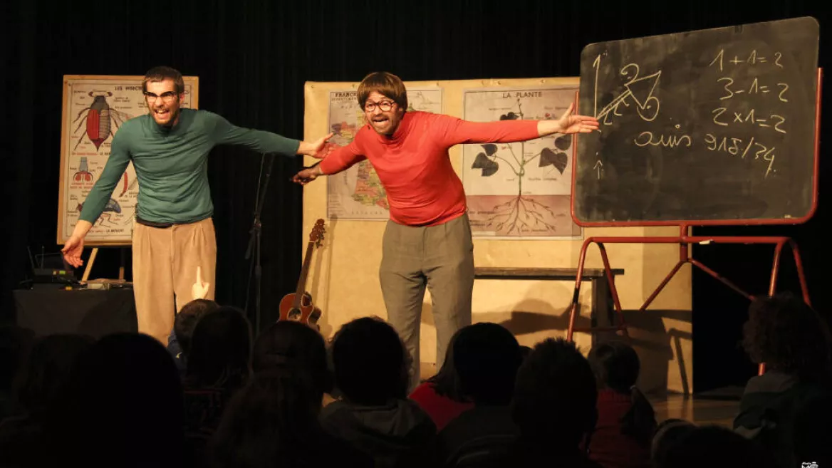 "L'école des petits Robert" - Cie Robert et moi | FESTIVAL "UN AUTOMNE SUR LES PLANCHES" VOOR SCHOLEN_Aime-la-Plagne