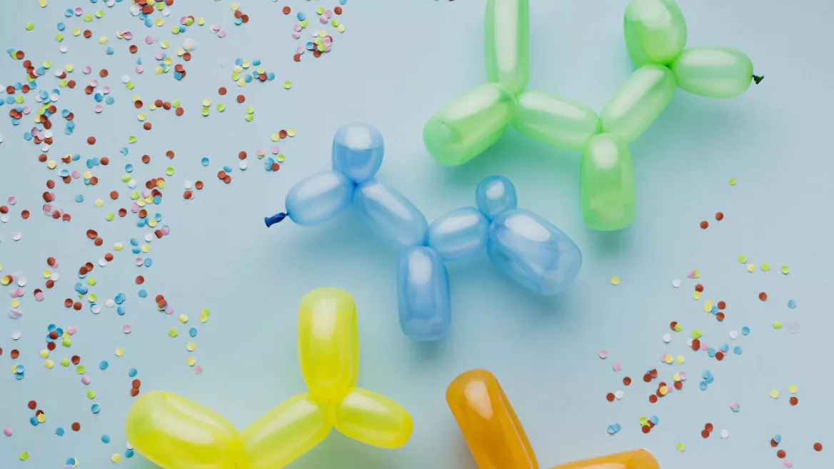 Carnaval - Beeldhouwwerk van ballonnen_Plagne-Montalbert