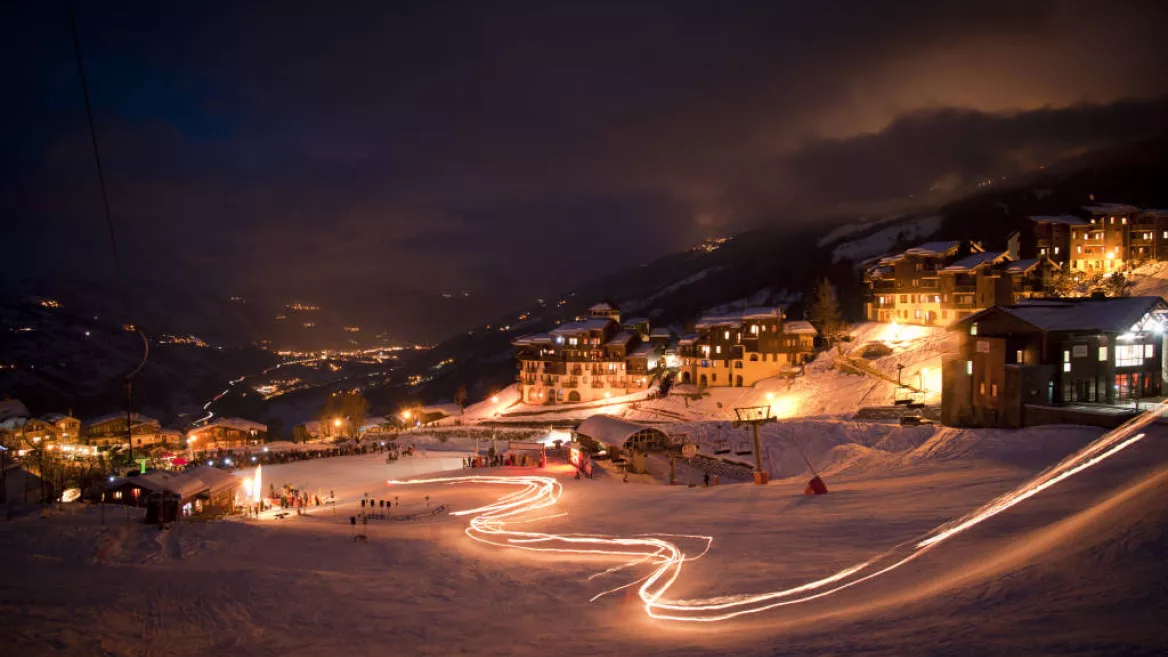 Afdaling met fakkels