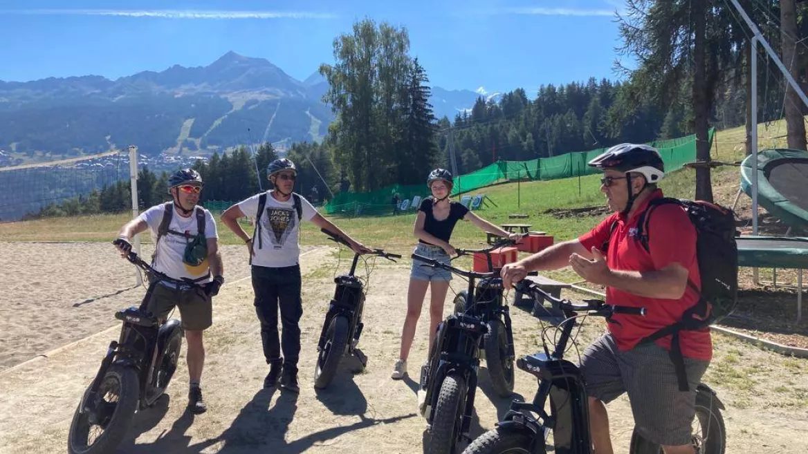 Open deur I Elektrische scooter_Montchavin-les-Coches