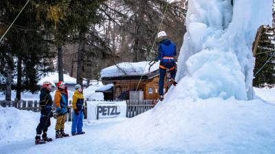 Initiation à l'escalade sur glace