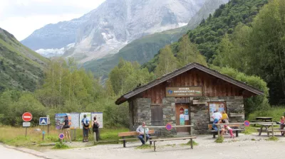 Point info van Laisonney