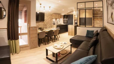 Zitkamer, woonkamer, keuken