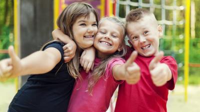 De enfants heureux Accueil de loisirs
