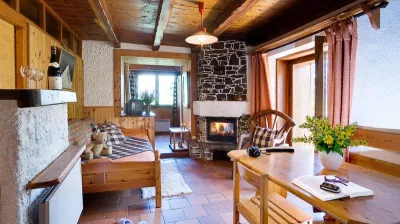 Salon / Eetkamer / tweepersoonsbed