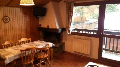 Woonkamer + open haard