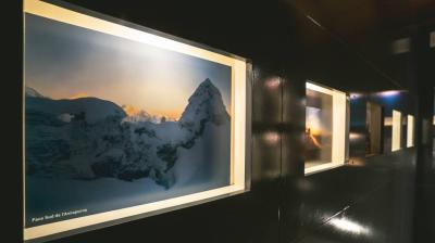 De Glace" tentoonstelling door Jacques Richard_Champagny-en-Vanoise