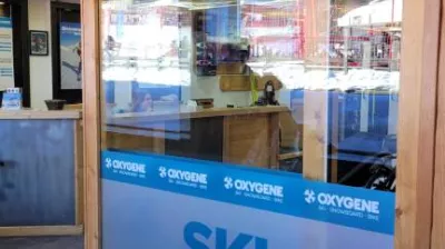 Oxygène vehuurwinkel voor ski- en snowboarduitrusting_La Plagne