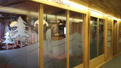 Ingang van restaurant La Métairie