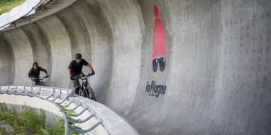 SUPER8_-_Double8-JNJ_Photo-26095 SUPER8_-_Double8-JNJ_Photo-26095